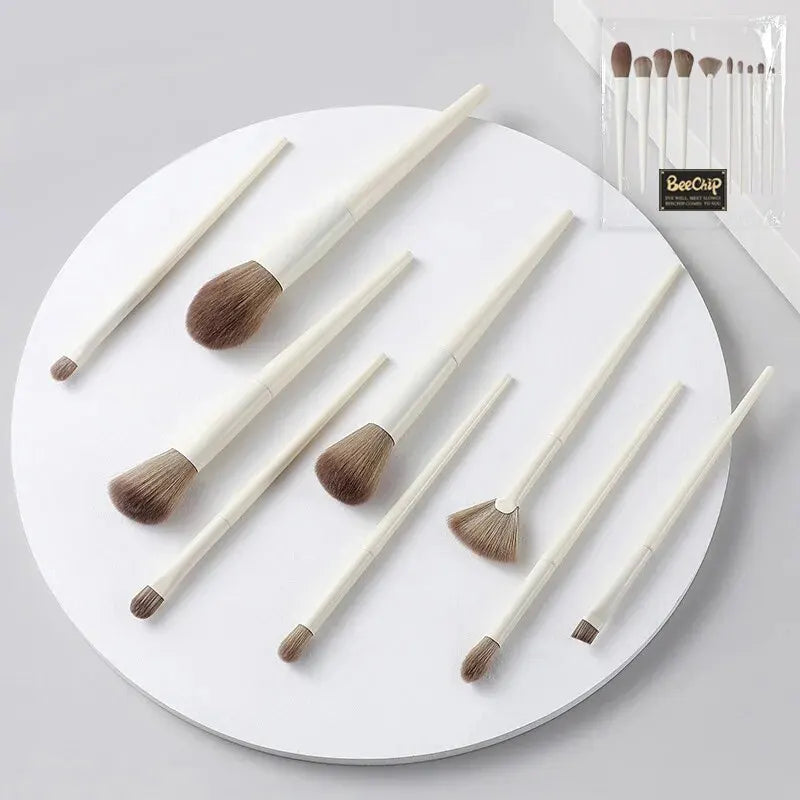 Professional Makeup Brushes KIt 10 Pcs Eyeshadow Powder Fondation Beauty Tools Brush Soft Bristles Skin Friendly for Women